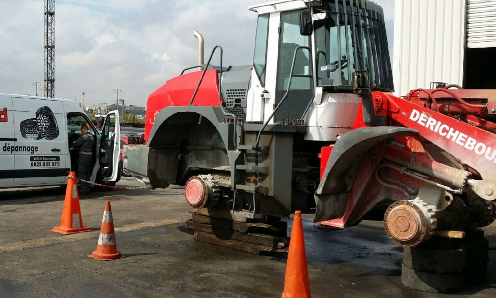 Bertrand Pneus dépannage travaux