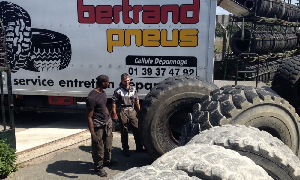 La société Bertrand Pneus négociant de pneumatiques toutes catégories, 100% indépenAdant et libre